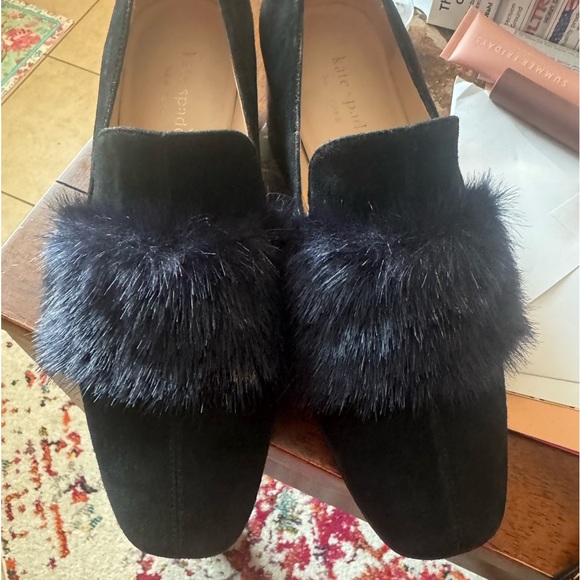 Kate Spade Navy Suede Faux Fur Trim Pumps Size 7 - Picture 2 of 10